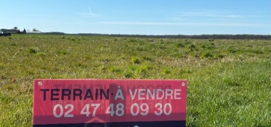 Terrain à bâtir à Notre-Dame-d'Oé, Centre-Val de Loire